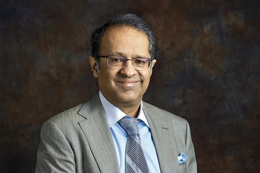 Mr. Vivek Saraogi